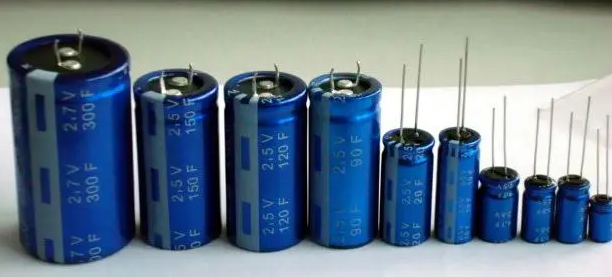 電容 電容